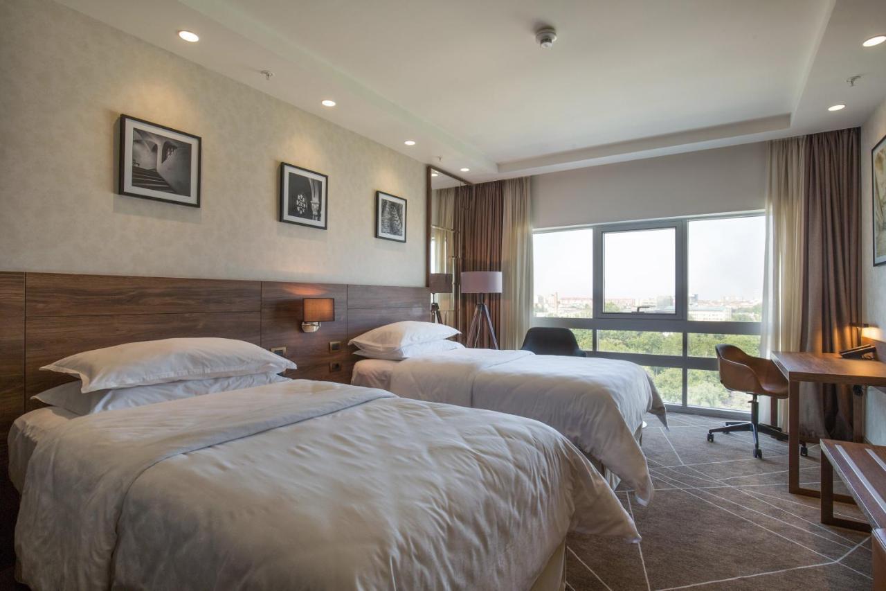Sheraton Novi Sad Bagian luar foto