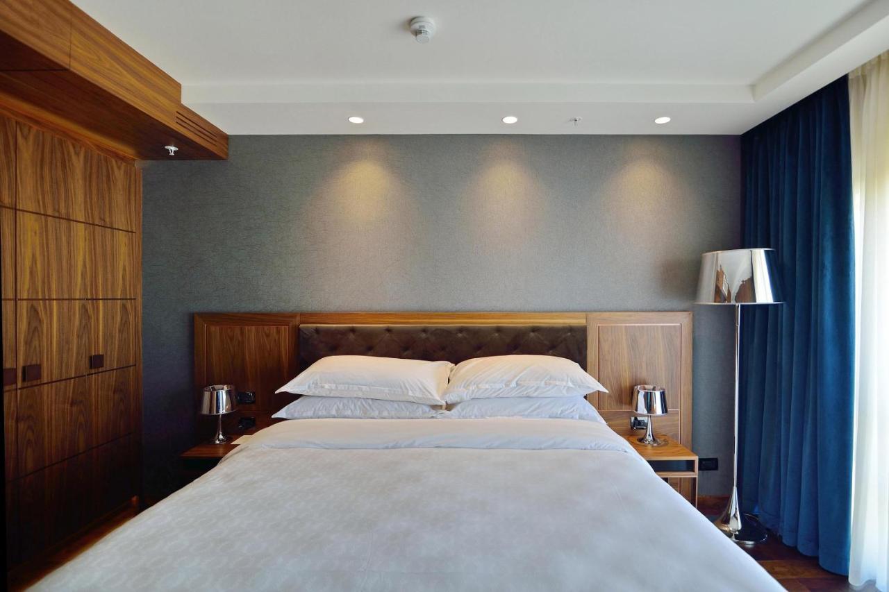 Sheraton Novi Sad Bagian luar foto