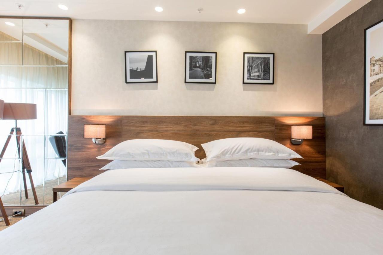 Sheraton Novi Sad Bagian luar foto