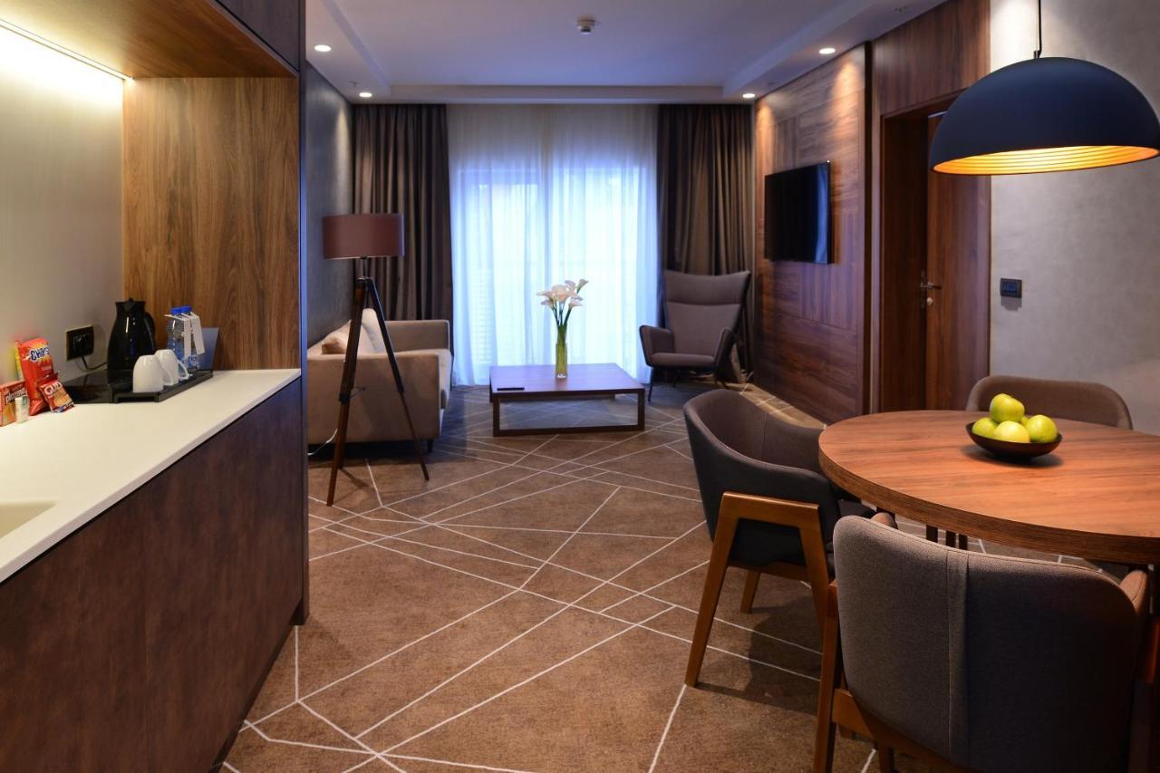Sheraton Novi Sad Bagian luar foto